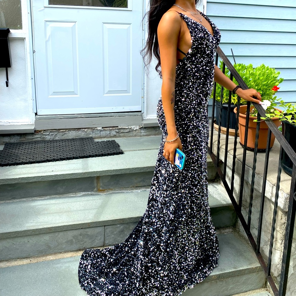 Gently use evening dress (prom)